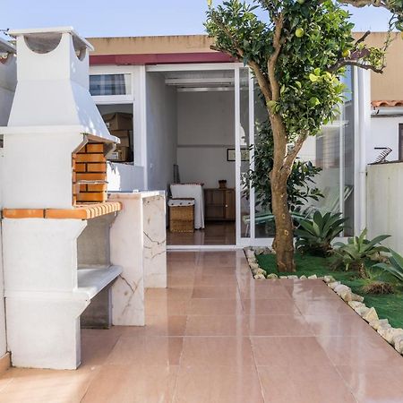 2 Bedroom House And Garden Lounge Sintra Exterior foto